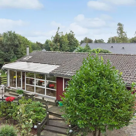 Cozy In With Wifi Holiday home
