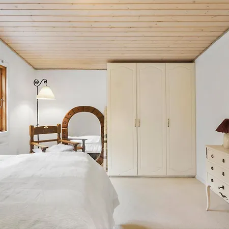 Holiday home Cozy In With Wifi *